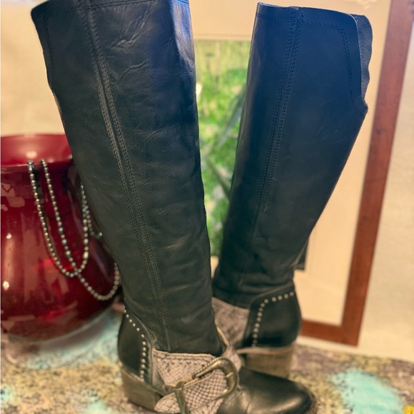 Freebird Sabina Boots by Steven. size 7. EUC. Snakeskin buckles. - Picture 2 of 3
